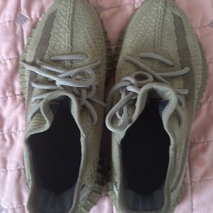 Yeezy boost 350 v2 earth US M 5 W6